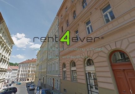 Pronájem bytu, Žižkov, Blahníkova, 3+kk, 49 m2, cihla, výtah, zařízený, Rent4Ever.cz