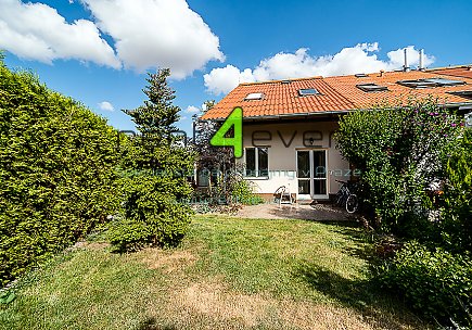 Pronájem bytu, Miškovice, Rychtáře Šimona, ŘRD, 4+1, 144 m2, terasa, zahrada, kryté parkovací stání, Rent4Ever.cz