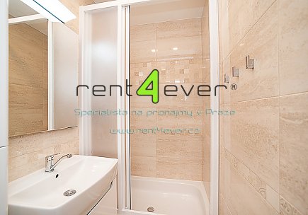 Pronájem bytu, Metro B Hůrka, Husníkova, byt 2+kk, 45 m2, po rekonstrukci, částečně vybavený , Rent4Ever.cz