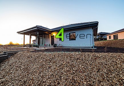 Pronájem bytu, Nová Ves pod Pleší, samostatný RD 4+kk, 114 m2, novostavba, zahrada, nezařízený, Rent4Ever.cz