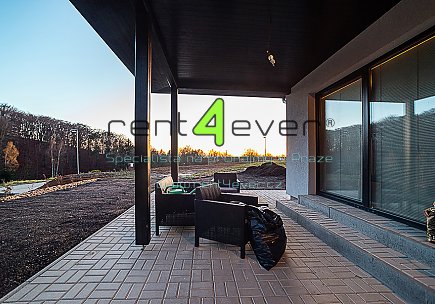 Pronájem bytu, Nová Ves pod Pleší, samostatný RD 4+kk, 114 m2, novostavba, zahrada, nezařízený, Rent4Ever.cz