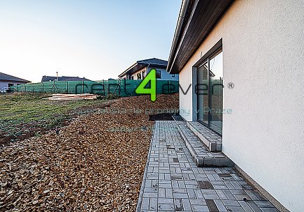 Pronájem bytu, Nová Ves pod Pleší, samostatný RD 4+kk, 114 m2, novostavba, zahrada, nezařízený, Rent4Ever.cz