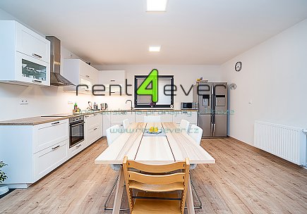 Pronájem bytu, Nová Ves pod Pleší, samostatný RD 4+kk, 114 m2, novostavba, zahrada, nezařízený, Rent4Ever.cz