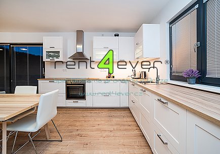 Pronájem bytu, Nová Ves pod Pleší, samostatný RD 4+kk, 114 m2, novostavba, zahrada, nezařízený, Rent4Ever.cz