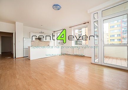 Pronájem bytu, Záběhlice, U Zahradního města, byt 3+1, 78 m2, balkon, garáž. stání, nevybavený, Rent4Ever.cz