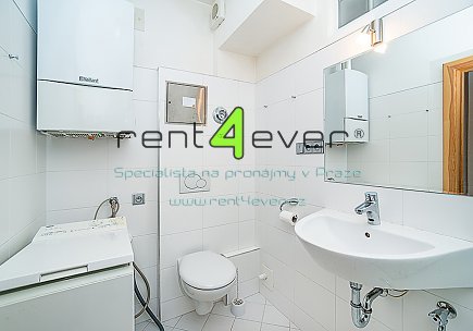 Pronájem bytu, Podolí, Kaplická, 2+kk, 60 m2, cihla, po rekonstrukci, balkon, sklep, vybavený, Rent4Ever.cz