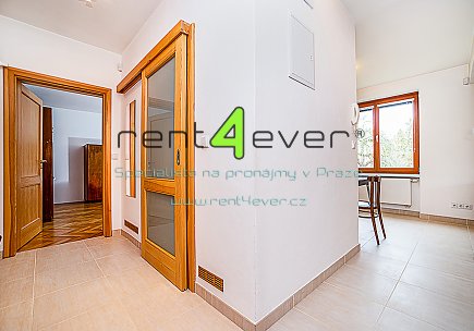 Pronájem bytu, Podolí, Kaplická, 2+kk, 60 m2, cihla, po rekonstrukci, balkon, sklep, vybavený, Rent4Ever.cz