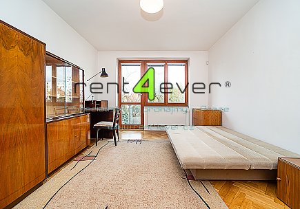 Pronájem bytu, Podolí, Kaplická, 2+kk, 60 m2, cihla, po rekonstrukci, balkon, sklep, vybavený, Rent4Ever.cz