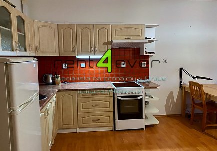 Pronájem bytu, Vysočany, Jana Přibíka, byt 1+kk, 33 m2, novostavba, výtah, vybavený nábytkem, Rent4Ever.cz