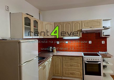 Pronájem bytu, Vysočany, Jana Přibíka, byt 1+kk, 33 m2, novostavba, výtah, vybavený nábytkem, Rent4Ever.cz