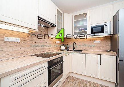 Pronájem bytu, Sobín, Ke Zličínu, byt 2+kk, 60 m2, novostavba, balkon, garáž. stání, vybavený , Rent4Ever.cz