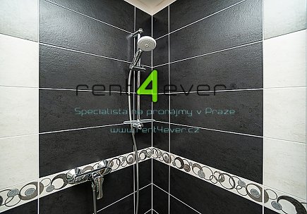 Pronájem bytu, Sobín, Ke Zličínu, byt 2+kk, 60 m2, novostavba, balkon, garáž. stání, vybavený , Rent4Ever.cz