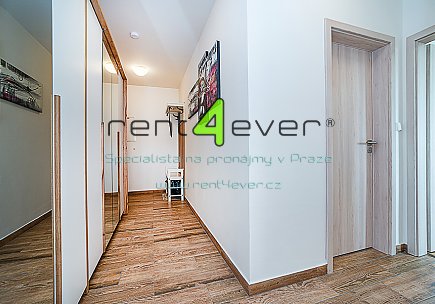 Pronájem bytu, Sobín, Ke Zličínu, byt 2+kk, 60 m2, novostavba, balkon, garáž. stání, vybavený , Rent4Ever.cz