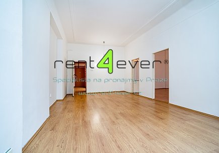 Pronájem bytu, Metro B Karlovo náměstí, Trojanova, 2+1 (2+kk), 71 m2, cihla, nezařízený nábytkem, Rent4Ever.cz