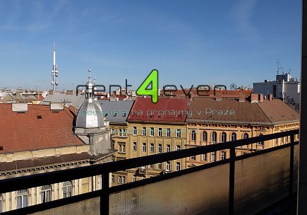 Pronájem bytu, Metro A Náměstí Míru, 4+1, 119 m2, cihla, po rekonstrukci, 2 terasy, část. vybavený, Rent4Ever.cz