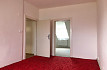 Pronájem bytu, Strašnice, Žernovská, podkrovní byt 2+kk, 45 m2, komora, nevybavený nábytkem, Rent4Ever.cz