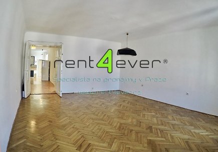 Pronájem bytu, Metro C I.P. Pavlova, Bělehradská, byt 2+1, 70 m2, cihla, sklep, nevybavený, Rent4Ever.cz