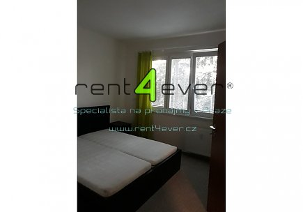 Pronájem bytu, Strašnice, Oravská, byt 2+1, 54 m2, cihla, lodžie, částečně vybavený, Rent4Ever.cz