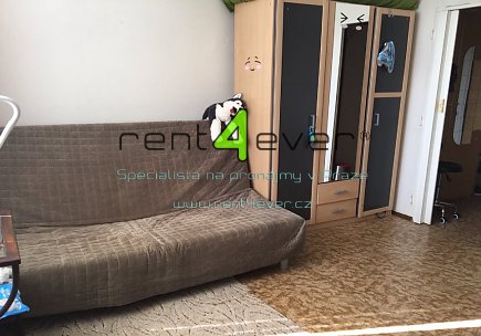 Pronájem bytu, Stodůlky, Blattného, byt 1+kk, 32 m2, vybavený nábytkem, Rent4Ever.cz