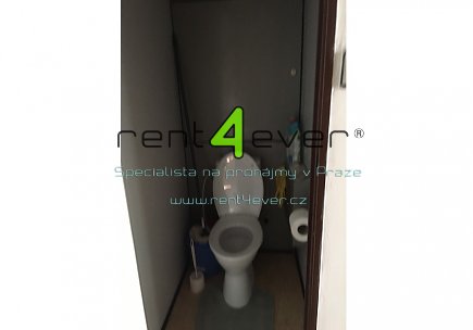 Pronájem bytu, Stodůlky, Blattného, byt 1+kk, 32 m2, vybavený nábytkem, Rent4Ever.cz