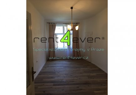 Pronájem bytu, Vinohrady, Slezská, byt 3+kk, 84 m2, cihla, po kompletní rekonstrukci, nevybavený, Rent4Ever.cz