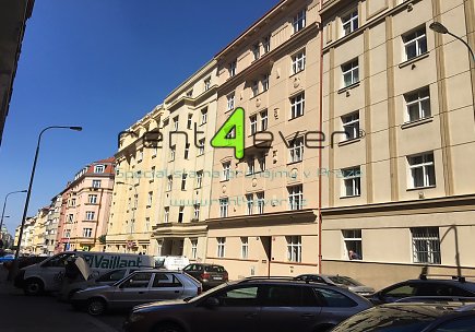 Pronájem bytu, Vinohrady, Slezská, byt 3+kk, 84 m2, cihla, po kompletní rekonstrukci, nevybavený, Rent4Ever.cz