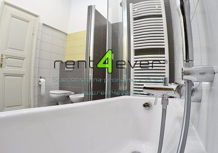 Pronájem bytu, Smíchov, Lidická, byt 2+1, 75 m2, cihla, po rekonstrukci, komora, výtah, nevybavený, Rent4Ever.cz