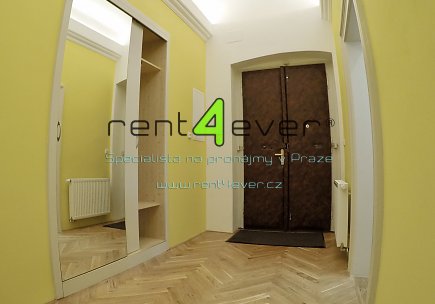 Pronájem bytu, Smíchov, Lidická, byt 2+1, 75 m2, cihla, po rekonstrukci, komora, výtah, nevybavený, Rent4Ever.cz