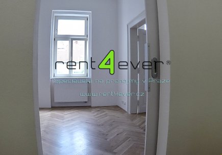 Pronájem bytu, Smíchov, Lidická, byt 2+1, 75 m2, cihla, po rekonstrukci, komora, výtah, nevybavený, Rent4Ever.cz