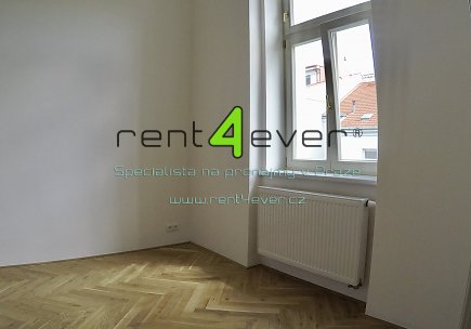 Pronájem bytu, Smíchov, Lidická, byt 2+1, 75 m2, cihla, po rekonstrukci, komora, výtah, nevybavený, Rent4Ever.cz