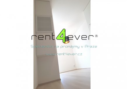 Pronájem bytu, Hlubočepy, Vítové, byt 1+kk, 37.7 m2, novostavba, balkon, nevybavený nábytkem, Rent4Ever.cz