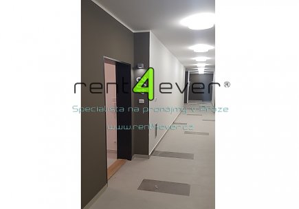 Pronájem bytu, Hlubočepy, Vítové, byt 1+kk, 37.7 m2, novostavba, balkon, nevybavený nábytkem, Rent4Ever.cz