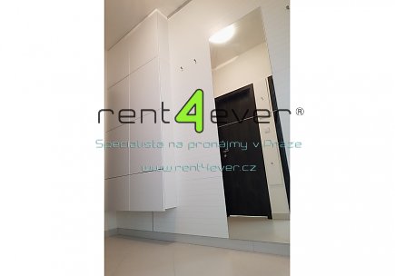 Pronájem bytu, Hlubočepy, Vítové, byt 1+kk, 37.7 m2, novostavba, balkon, nevybavený nábytkem, Rent4Ever.cz