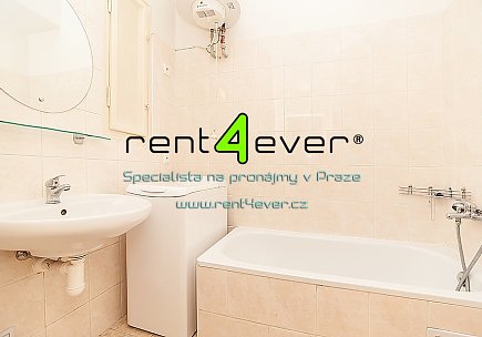 Pronájem bytu, Vršovice, Novgorodská, 2+kk, 48 m2, cihla, komora, výtah, nezařízený, Rent4Ever.cz