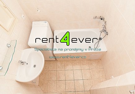 Pronájem bytu, Vršovice, Novgorodská, 2+kk, 48 m2, cihla, komora, výtah, nezařízený, Rent4Ever.cz