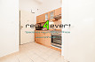 Pronájem bytu, Vršovice, Novgorodská, 2+kk, 48 m2, cihla, komora, výtah, nezařízený, Rent4Ever.cz