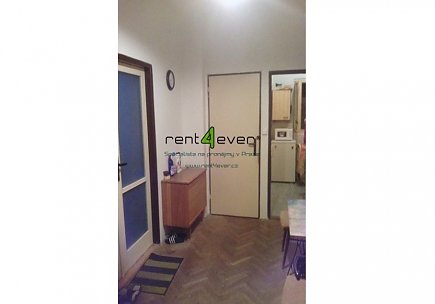 Pronájem bytu, Nové Město, Václavská, pokoj v bytě 3+kk, 20 m2, cihla, balkon, částečně zařízený, Rent4Ever.cz