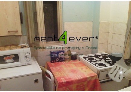 Pronájem bytu, Nové Město, Václavská, pokoj v bytě 3+kk, 20 m2, cihla, balkon, částečně zařízený, Rent4Ever.cz