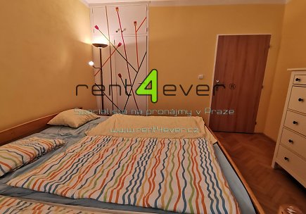 Pronájem bytu, Břevnov, Šantrochova, byt 3+kk, 70 m2, cihla, po rekonstrukci, částečně vybavený, Rent4Ever.cz