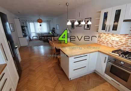 Pronájem bytu, Břevnov, Šantrochova, byt 3+kk, 70 m2, cihla, po rekonstrukci, částečně vybavený, Rent4Ever.cz