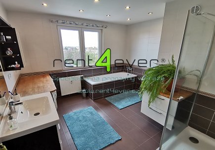 Pronájem bytu, Břevnov, Šantrochova, byt 3+kk, 70 m2, cihla, po rekonstrukci, částečně vybavený, Rent4Ever.cz