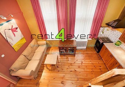Pronájem bytu, Braník, Pod vinohradem, byt 2+kk, 40 m2, cihla, po rekonstrukci, komplet. vybavený, Rent4Ever.cz