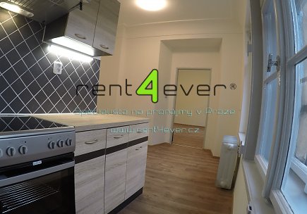 Pronájem bytu,  Nové Město, Na slupi, 2+kk, 39 m2, cihla, po celkové rekonstrukci, nezařízený, Rent4Ever.cz