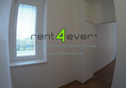 Pronájem bytu, Metro A Strašnická, Srbínská, byt 1+1, 46 m2, po rekonstrukci, nevybavený, Rent4Ever.cz