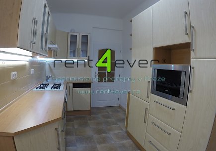 Pronájem bytu, Metro A Strašnická, Srbínská, byt 1+1, 46 m2, po rekonstrukci, nevybavený, Rent4Ever.cz