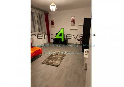 Pronájem bytu, Kyje, K viaduktu, 3 samostatné pokoje od 16 - 20 m2, zařízené nábytkem, Rent4Ever.cz