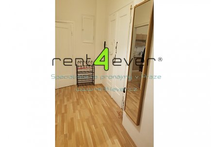 Pronájem bytu, Nové Město, Opletalova, byt 2+1, 53 m2, výtah, po rekonstrukci, komplet. vybavený, Rent4Ever.cz