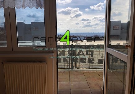 Pronájem bytu, Kobylisy, Vršní, mezonetový byt 3+kk, 50.3 m2, cihla, terasa, sklep, část. vybavený, Rent4Ever.cz