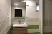 Pronájem bytu, Kamýk, Dolnojirčanská, suterénní byt 2+kk v RD, 41 m2, po rekonstrukci, zařízený, Rent4Ever.cz