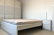 Pronájem bytu, Kamýk, Dolnojirčanská, suterénní byt 2+kk v RD, 41 m2, po rekonstrukci, zařízený, Rent4Ever.cz